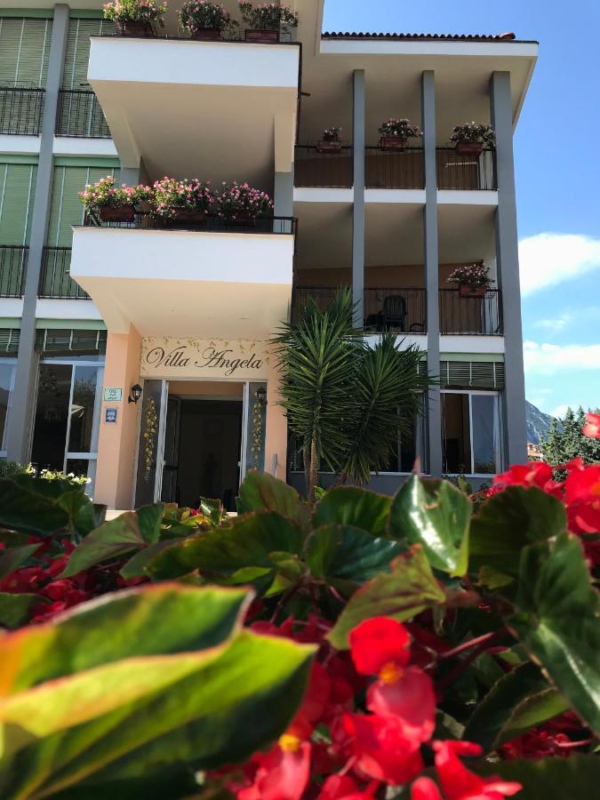 Albergo Villa Angela 토스콜라노마데노 외부 사진
